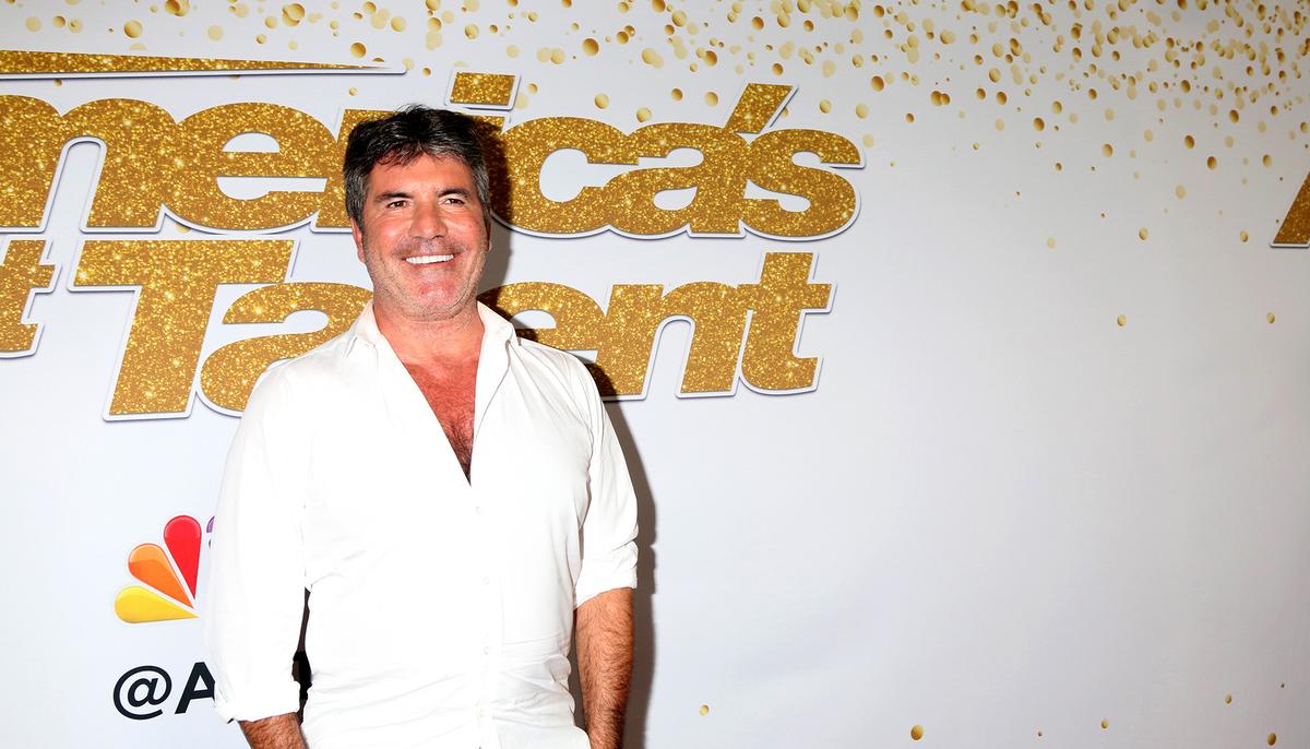 AGT Judges Eliminate a Girl, Then Her Dancing Dog Brings Simon to Beg for Yes