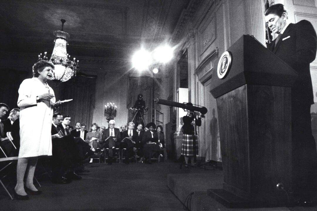 The Degrees of Fake News