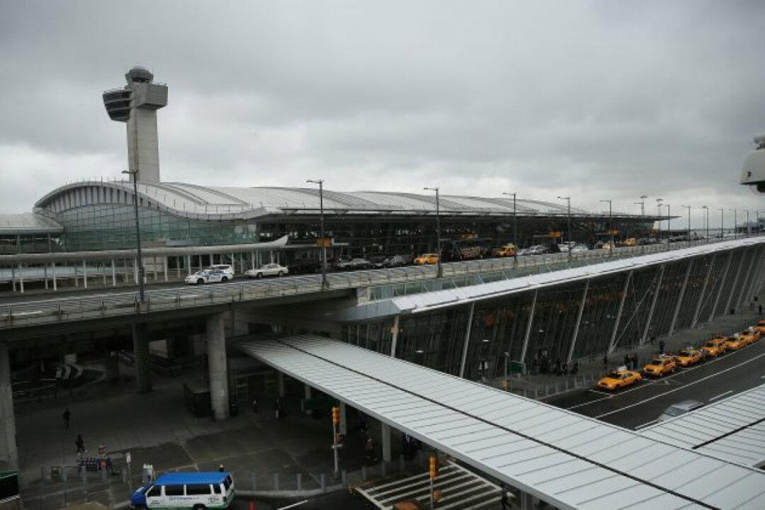 3 Women Charged With Beating Airline Security Officer at JFK