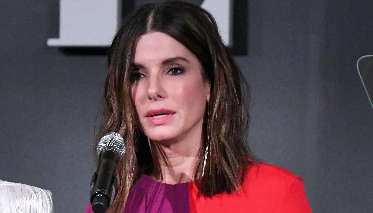 Sandra Bullock Cries Throughout a Candid Interview, Reveals Her Late Mom’s Advice