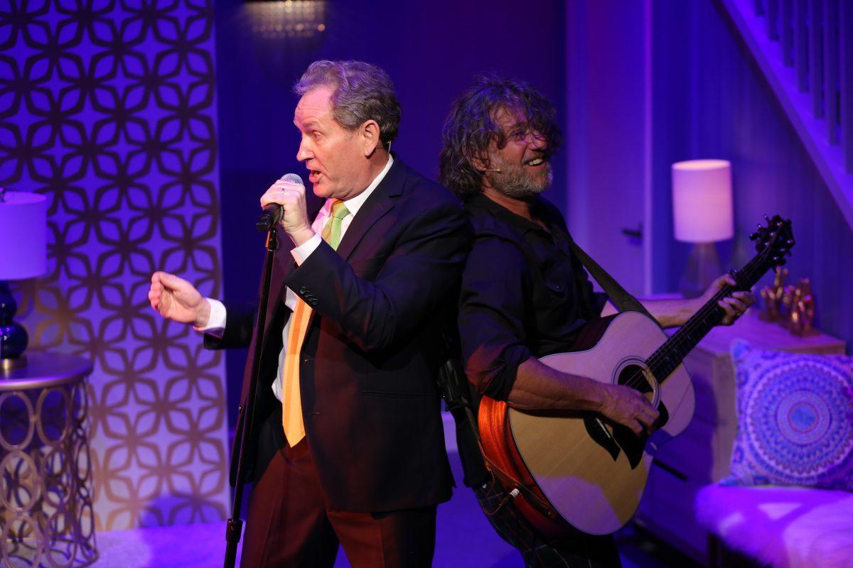 Brian Lohmann accompanied by Jason Feddy. (Carol Rosegg)