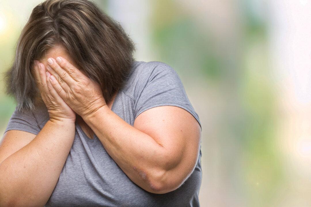 Obese Lady Mocked Online for Embarrassing Photo. 4 Years Later She Decides to Speak Out