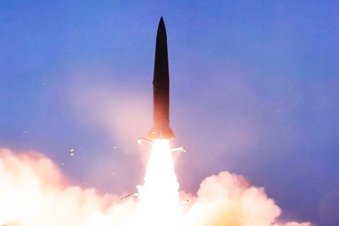 North Korea Launches 2 Short-Range Missiles, Seoul Says