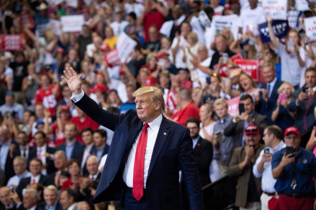 Man Travels the Country to Sell MAGA Hats: ‘Trump Is Getting It Done’