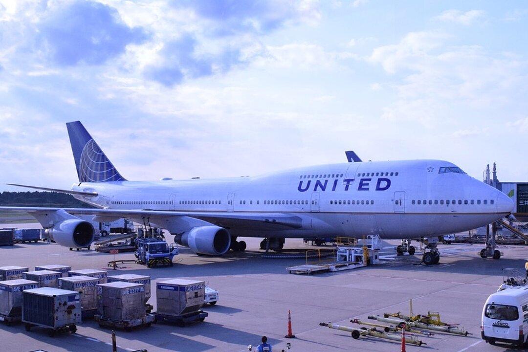 United Airlines, JetBlue Airways Ax Flights, Cut Spending Due to Coronavirus