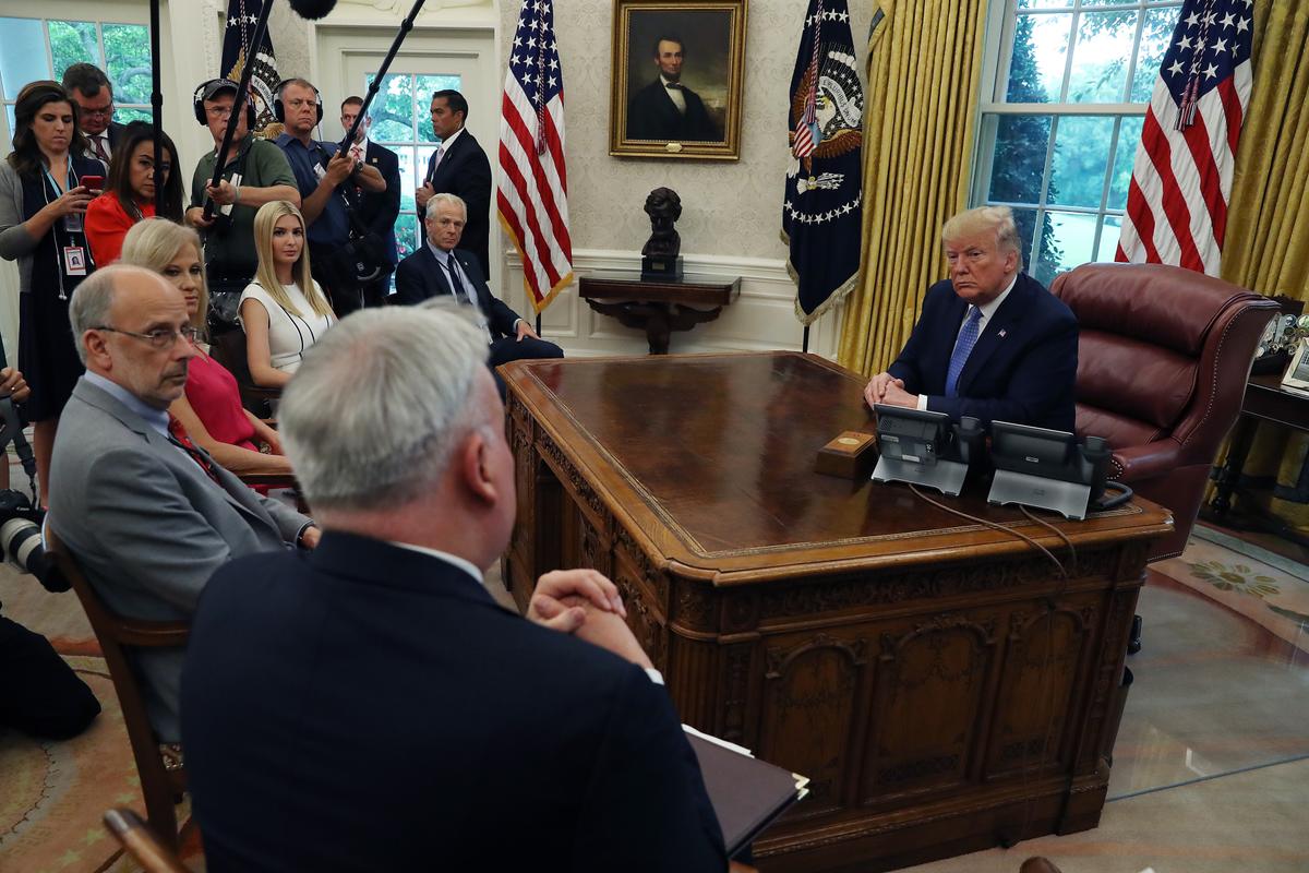 In Trade War Retaliation, Beijing Defends Its Fentanyl Policy, Cancels Order for US Pork