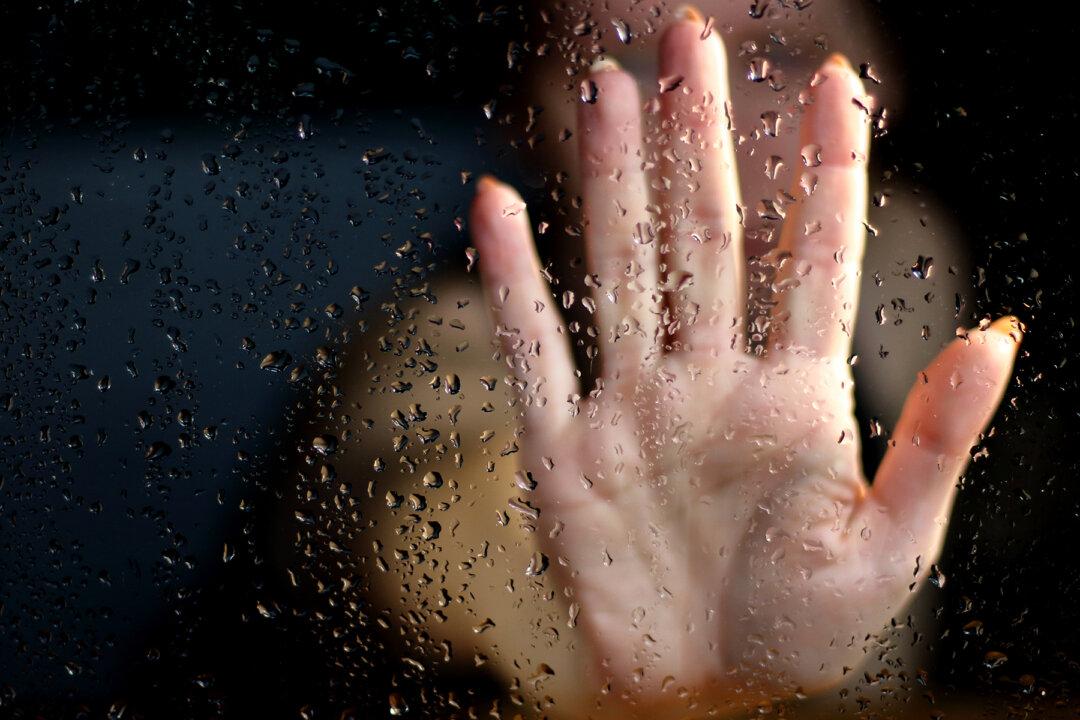 Teens Chase Down Kidnapper After Woman in Car Mouths ‘Help Me’