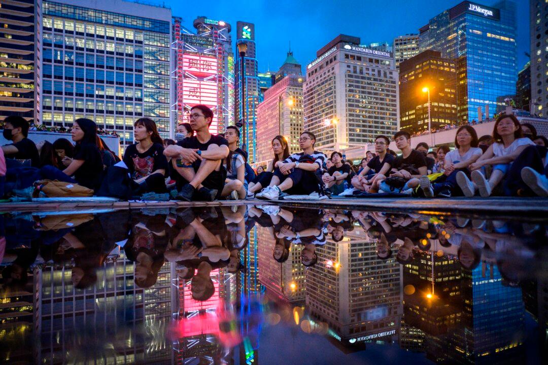 Hongkongers Remain Defiant After Beijing Threatens Punishment