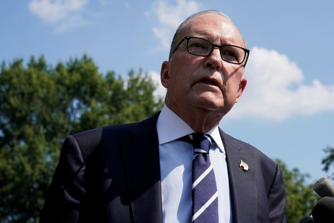 White House Seeks to Cut Capital-Gains Tax Rate via Congress: Kudlow