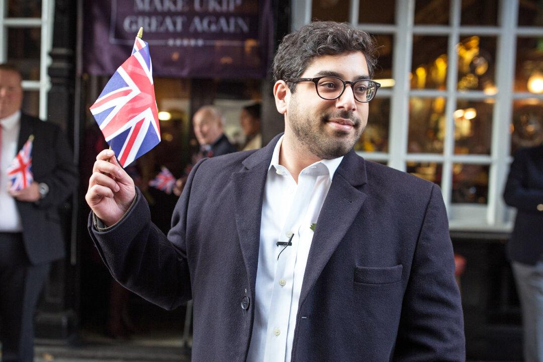 Controversial Conservative Raheem Kassam Challenges Australian Senator to Public Debate
