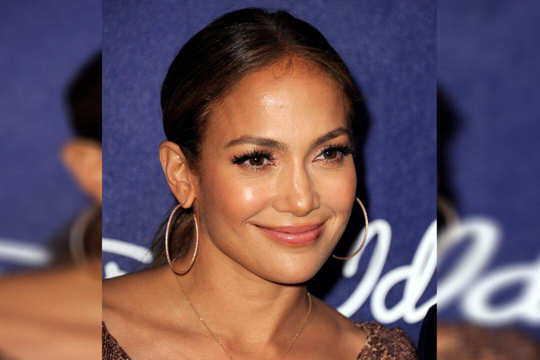 Tot Sings ‘Let It Go’ in American Idols Audition, Jennifer Lopez Is Left Teary-Eyed