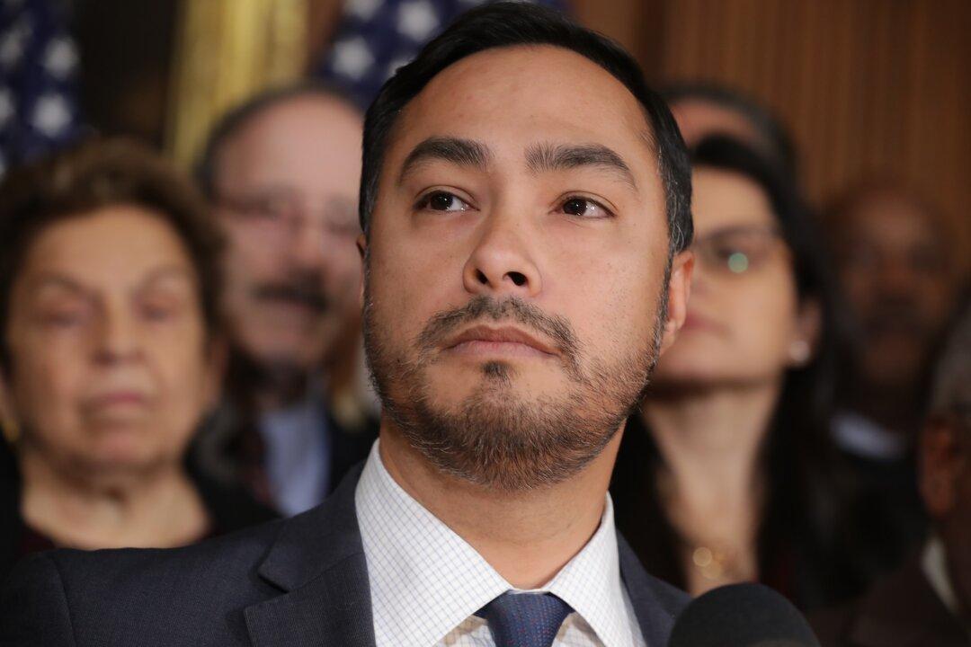 Rep. Joaquin Castro Refuses to Delete ‘Target List’ of Trump Donors Amid Heavy Criticism, Calls to Step Down
