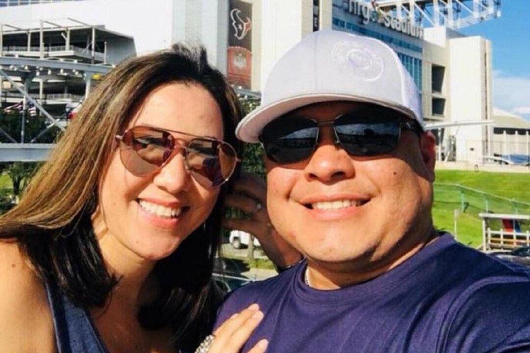 Americans Drown While on Vacation in Turks and Caicos, Teen Daughter Survives