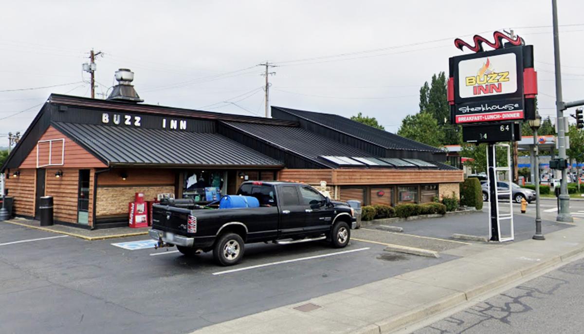 Staff Throw Pregnant Woman Out of Steakhouse, the Reason Has Internet Up in Arms