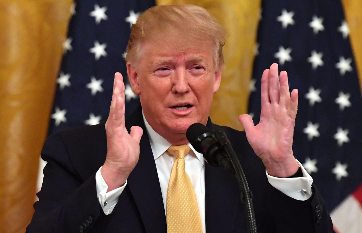 Facebook Post on Local Restaurant Chain Donating to Trump Sets Off Social Media