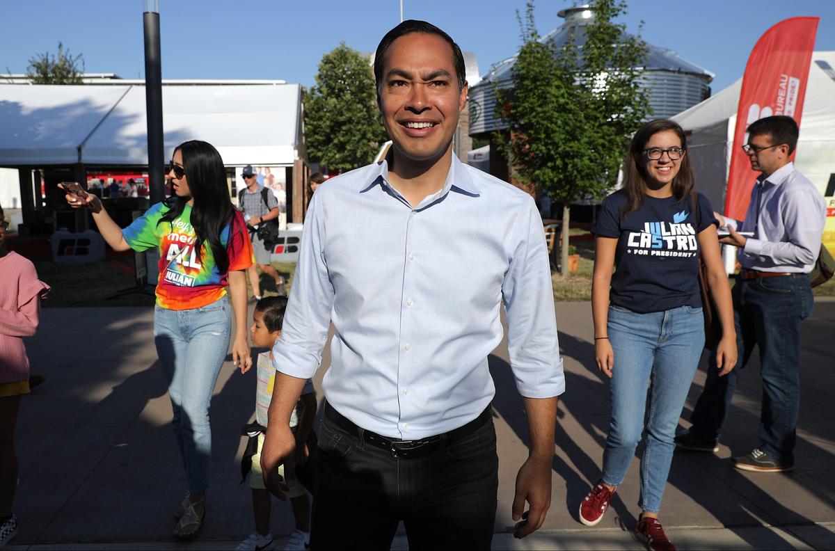 Julian Castro Says He Is ‘Very Proud’ of His Brother for Posting Trump Donor List
