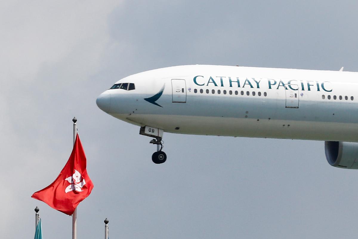 Hong Kong Unions Urge Cathay Pacific to End ‘White Terror’