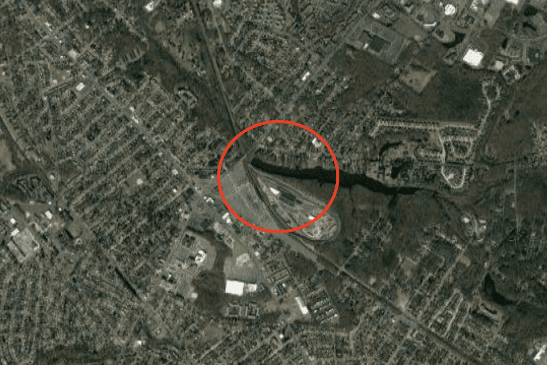 2-Year-Old Found Dead in Hot Car at New Jersey Train Station: Reports