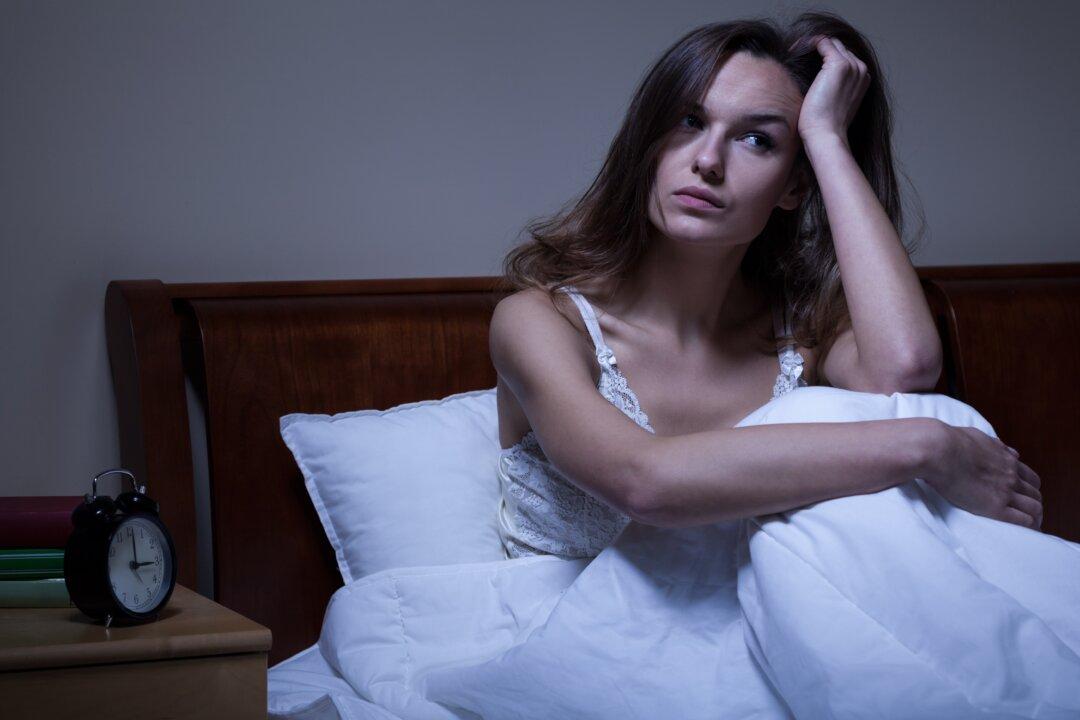5 Tips for Women Who Have Trouble Sleeping