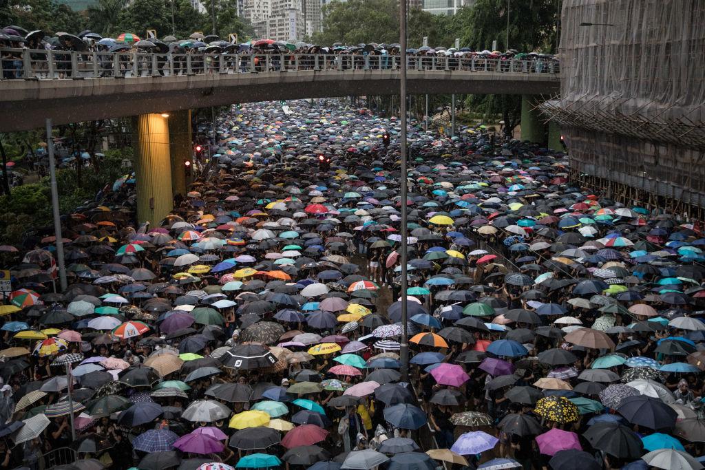 Hong Kong Protesters Plan to Form ‘Human Chain’ to Voice Their Demands