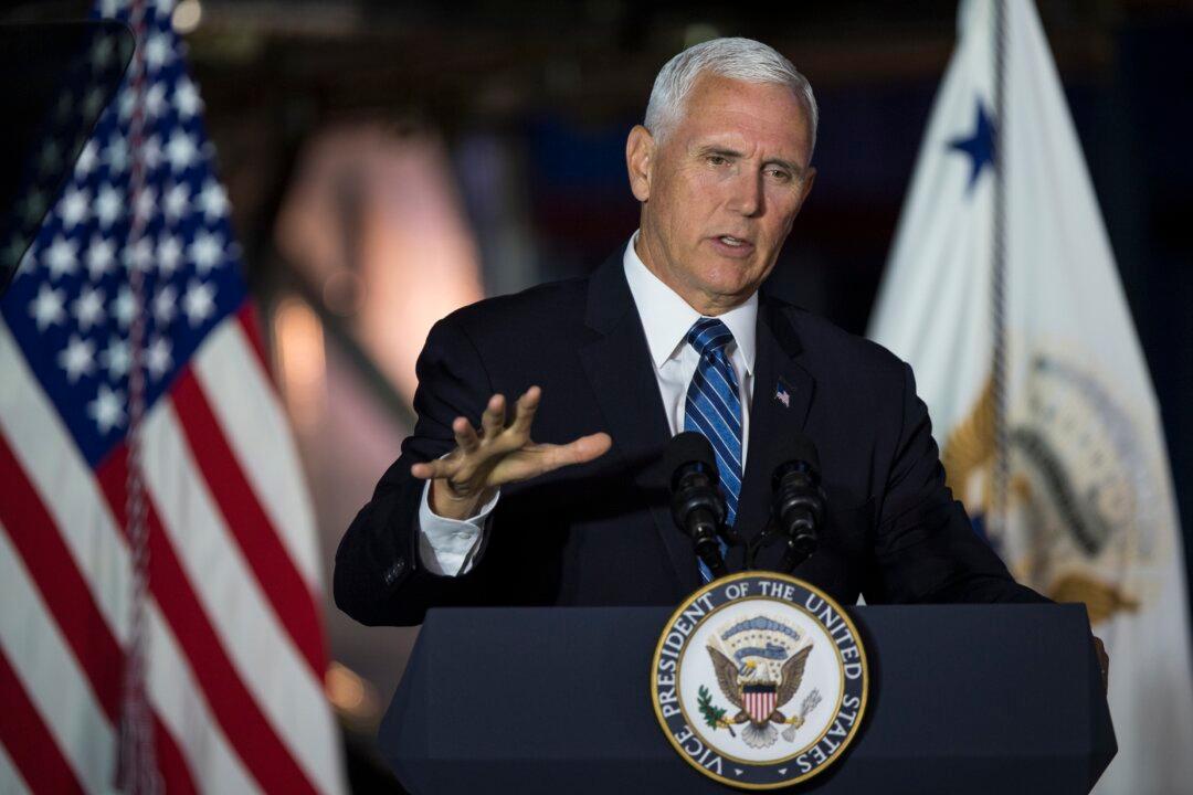 As Trump, US Officials Link Trade Deal With Hong Kong, Chinese Regime Threatens Retaliation