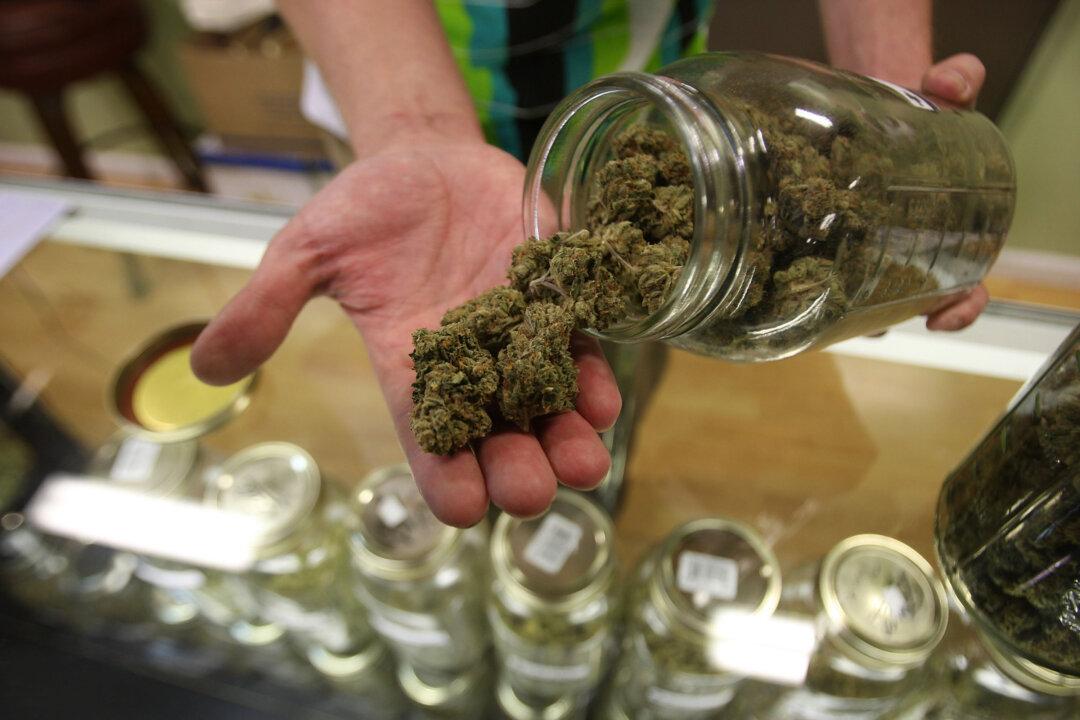Trump Donates Salary to Support US Surgeon General’s Effort to Raise Awareness of Harm Caused by Marijuana