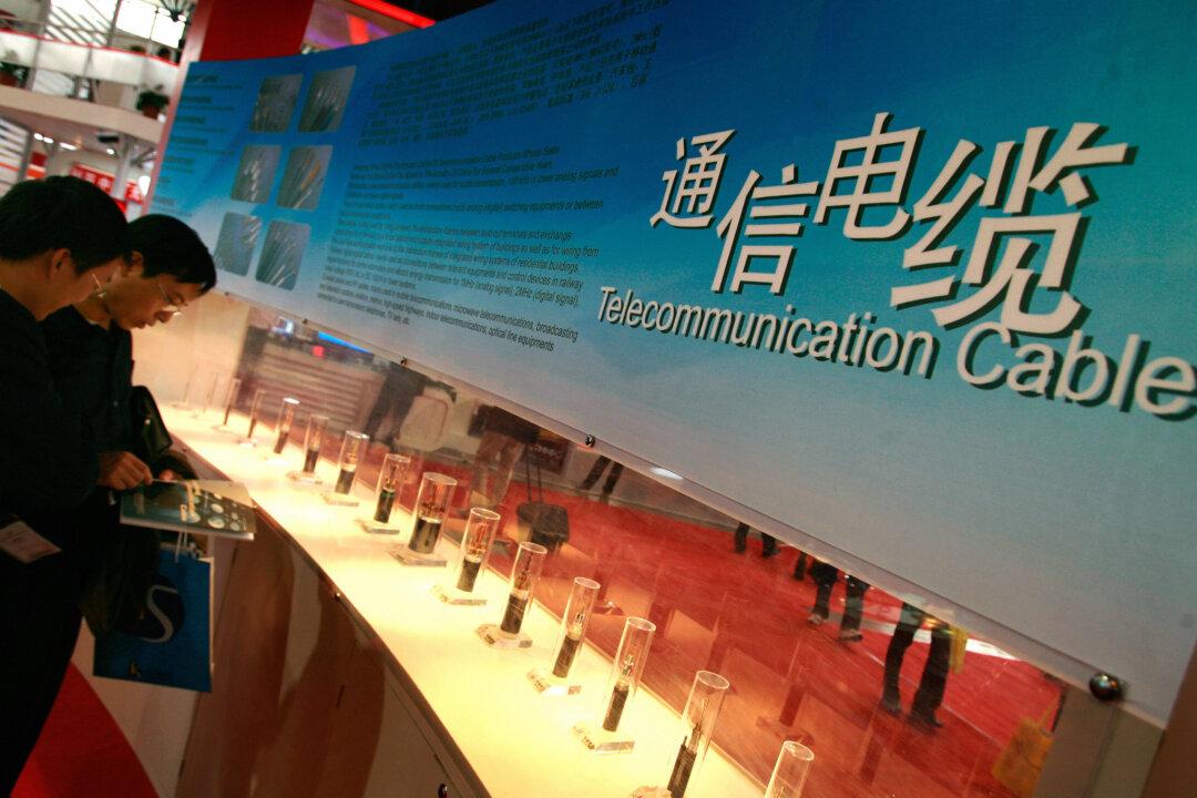 Federal Agencies Urge FCC to Block Undersea Cable to Hong Kong, Citing Security Risks