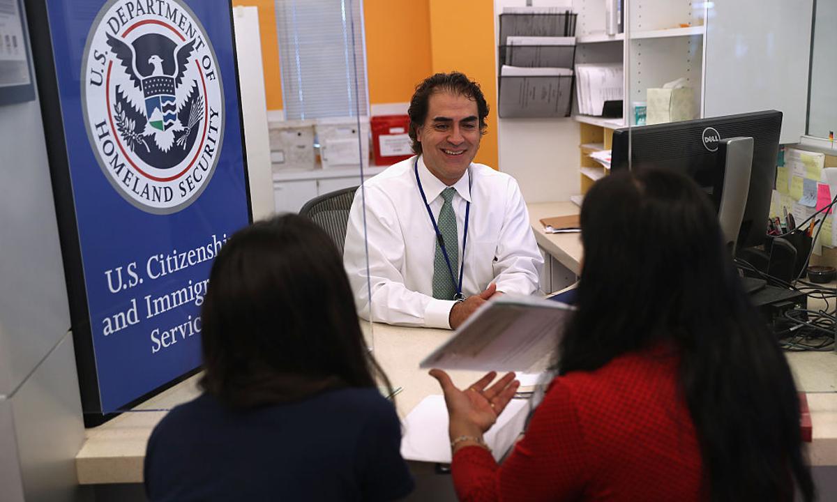Expert Clarifies Confusion Over New Policy Alert on Citizenship for Children of Personnel Working Abroad