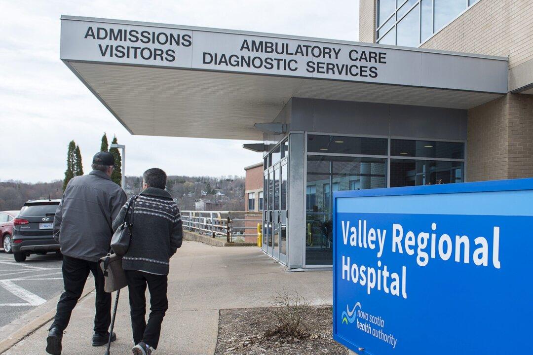 Wait Times for Specialists, Surgery in Canada Highest in Nearly 30 Years: Survey