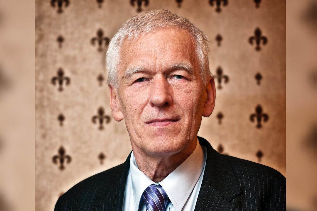 Polish Prime Minister’s Father Who Was Leading Dissident in Communist Era Dies