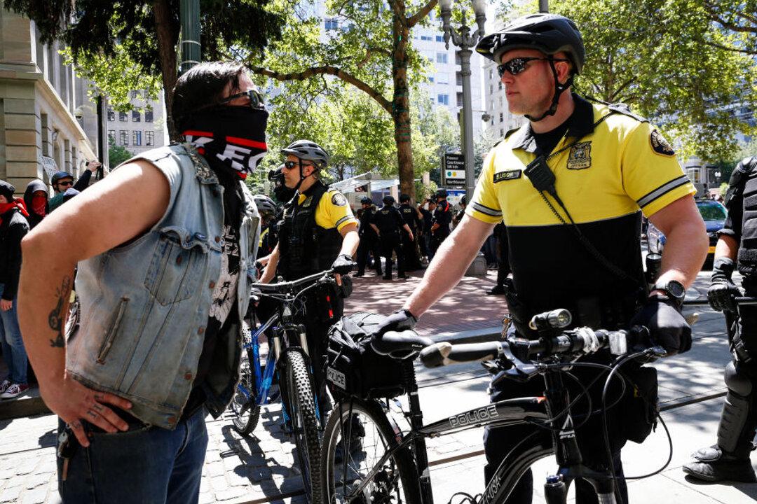 FBI Uses Oregon’s New Red Flag Law to Seize Ex-marine’s Firearms After He Threatens to Kill Antifa