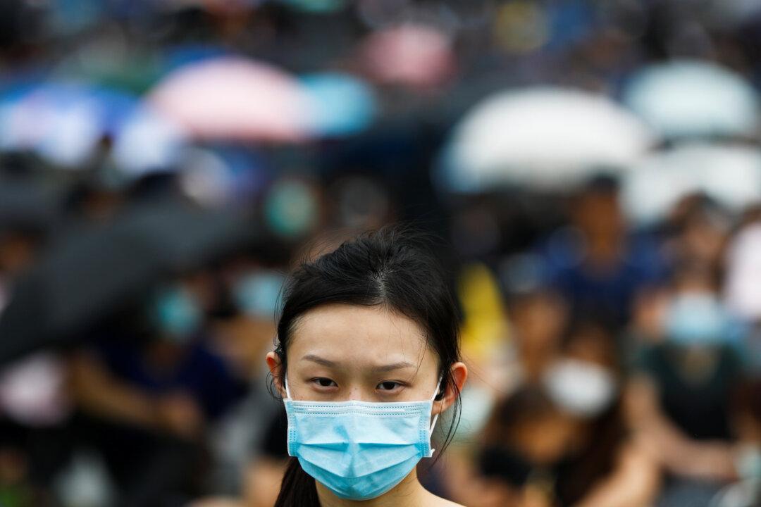 Hongkongers Continue Defiance in Second Mass Anti-Government Strike