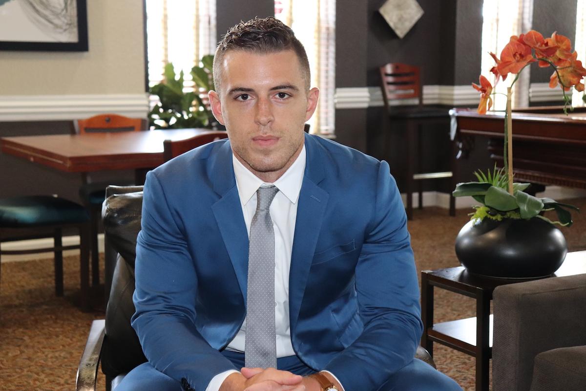 Football and Painkillers: An Athlete’s Battle With Addiction