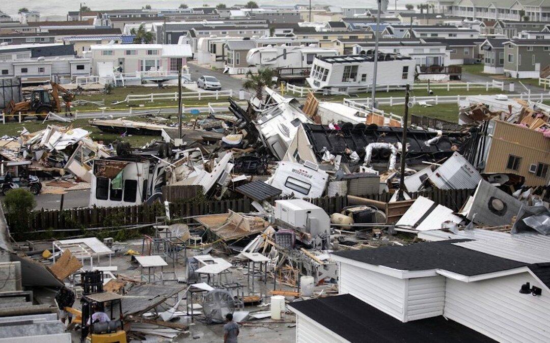 Dorian Grazes Carolina Coast After Claiming at Least 4 Lives in US