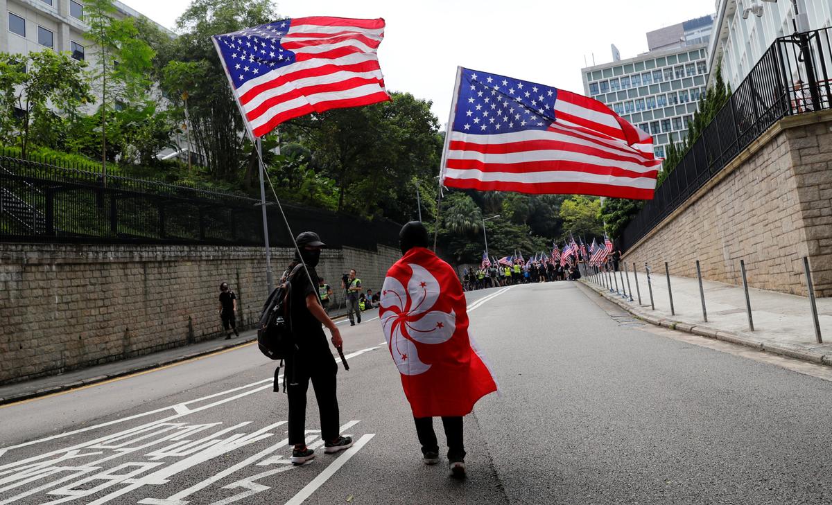 Police Arrest 7 HK Independence Activists, 5 Try to Claim Asylum at US Consulate