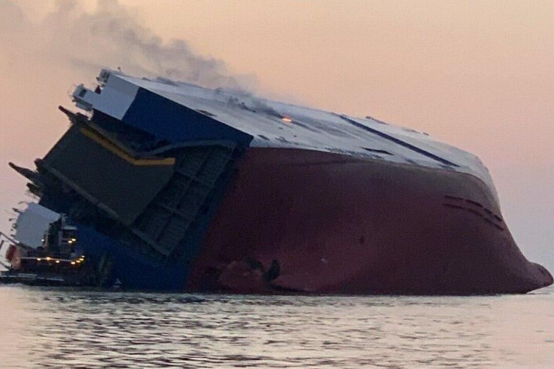 Coast Guard Makes Contact With Capsized Cargo Ship Off Georgia: Officials