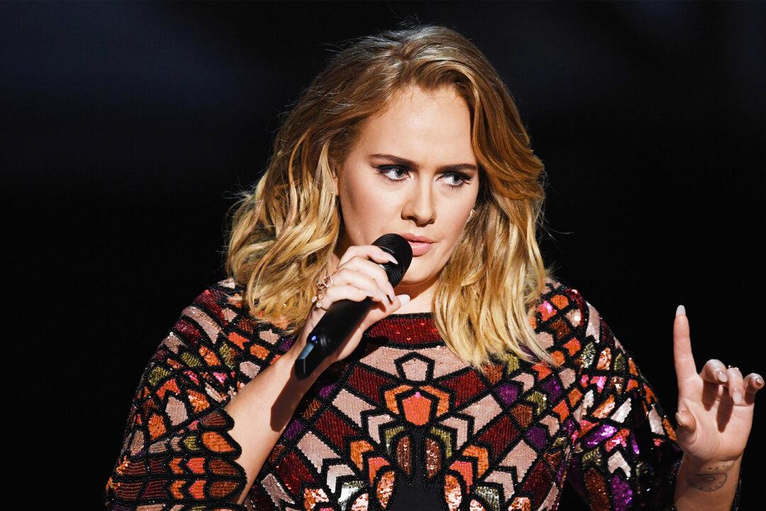 Adele Pranks Her Impersonators When She Disguises Herself at Audition