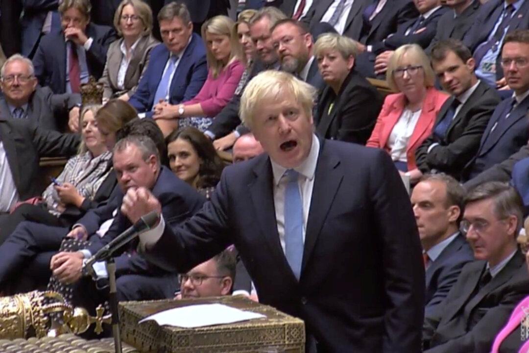 Johnson Suspends UK Parliament After Latest Brexit Defeat