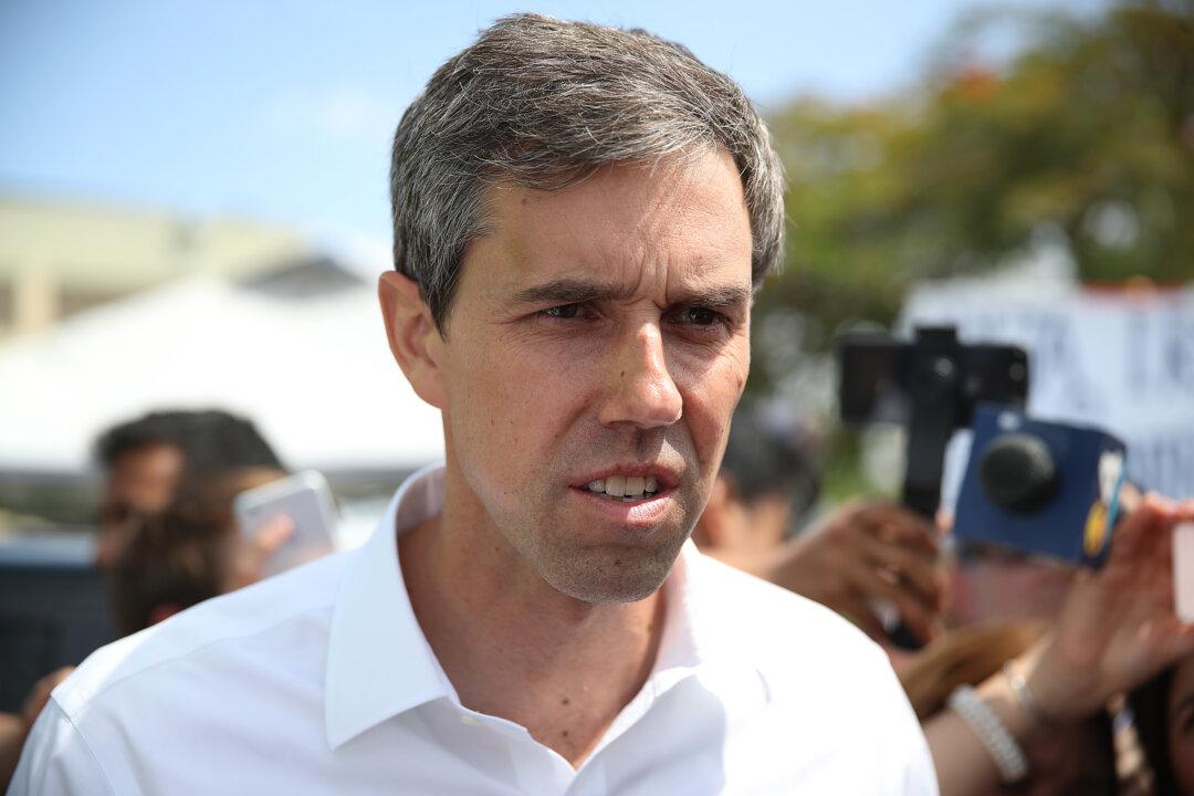 Beto O’Rourke: Gun Confiscation Plan Won’t Involve Police Officers Going ‘Door To Door’