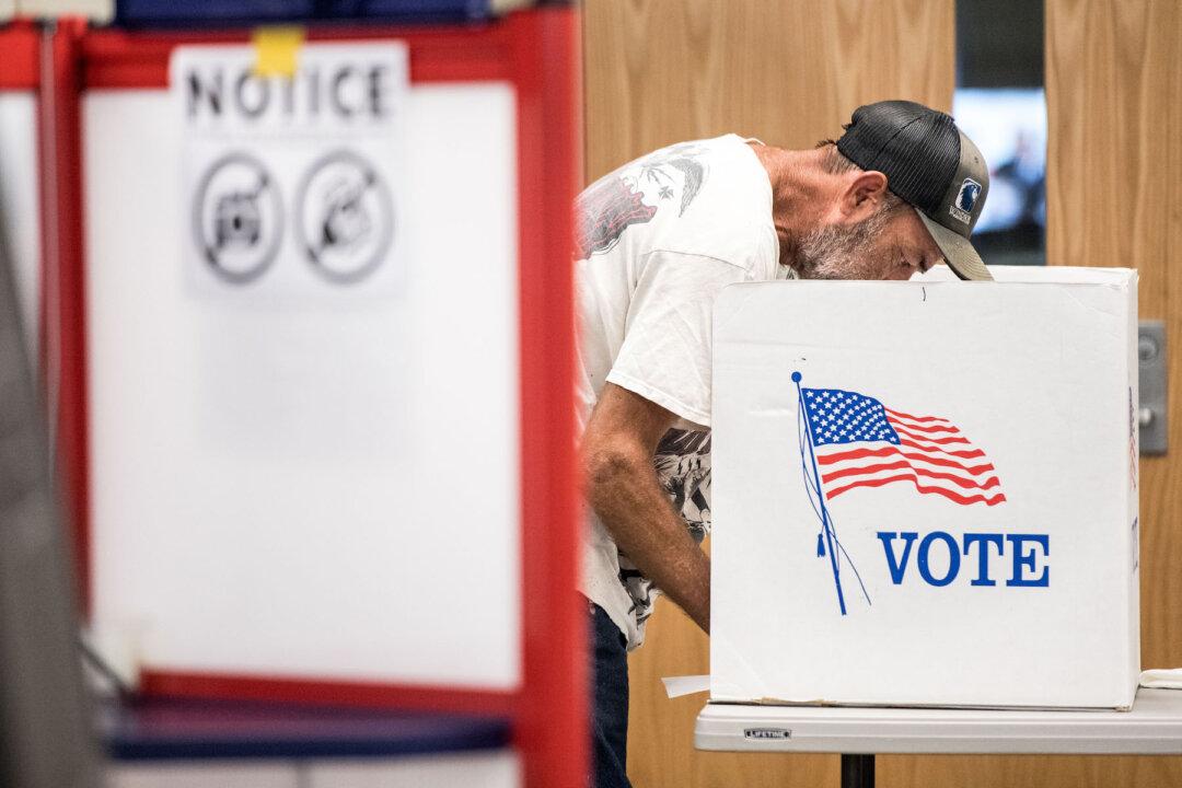 North Carolina Voters Receive Duplicate Absentee Ballots After Mix-Up
