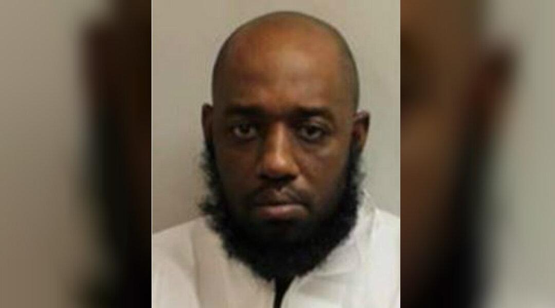 41-Year-Old Stabbed 5 People After Learning He'd Be Fired: Police