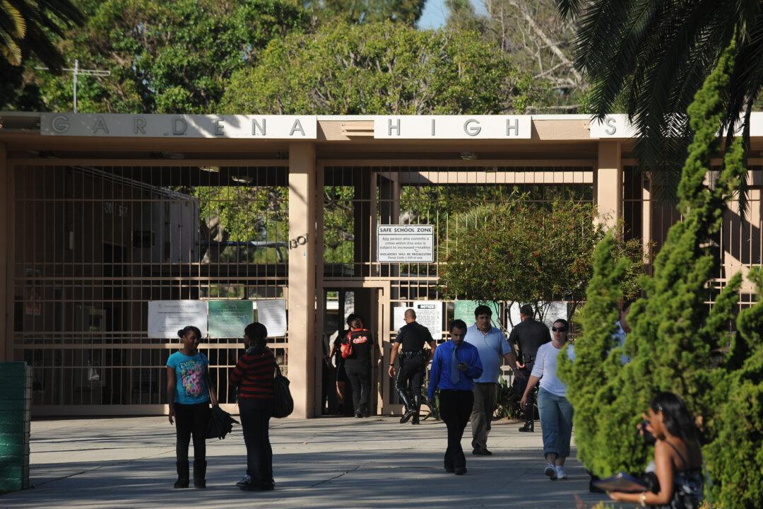 California Mandates Later School Start Times