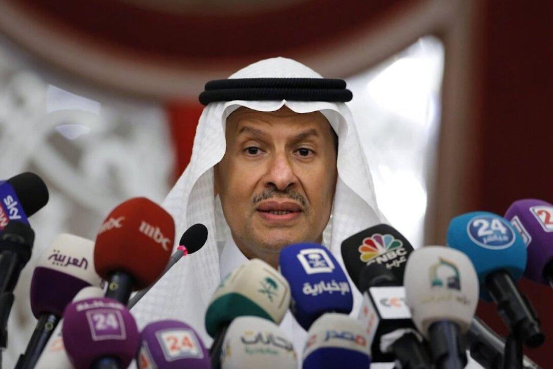 Saudi Arabia Starts Oil Price War Following OPEC–Russia Rift