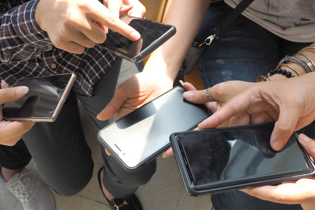 Spy Warning: All Your Photos, Conversations, Everything Could Be Going to China