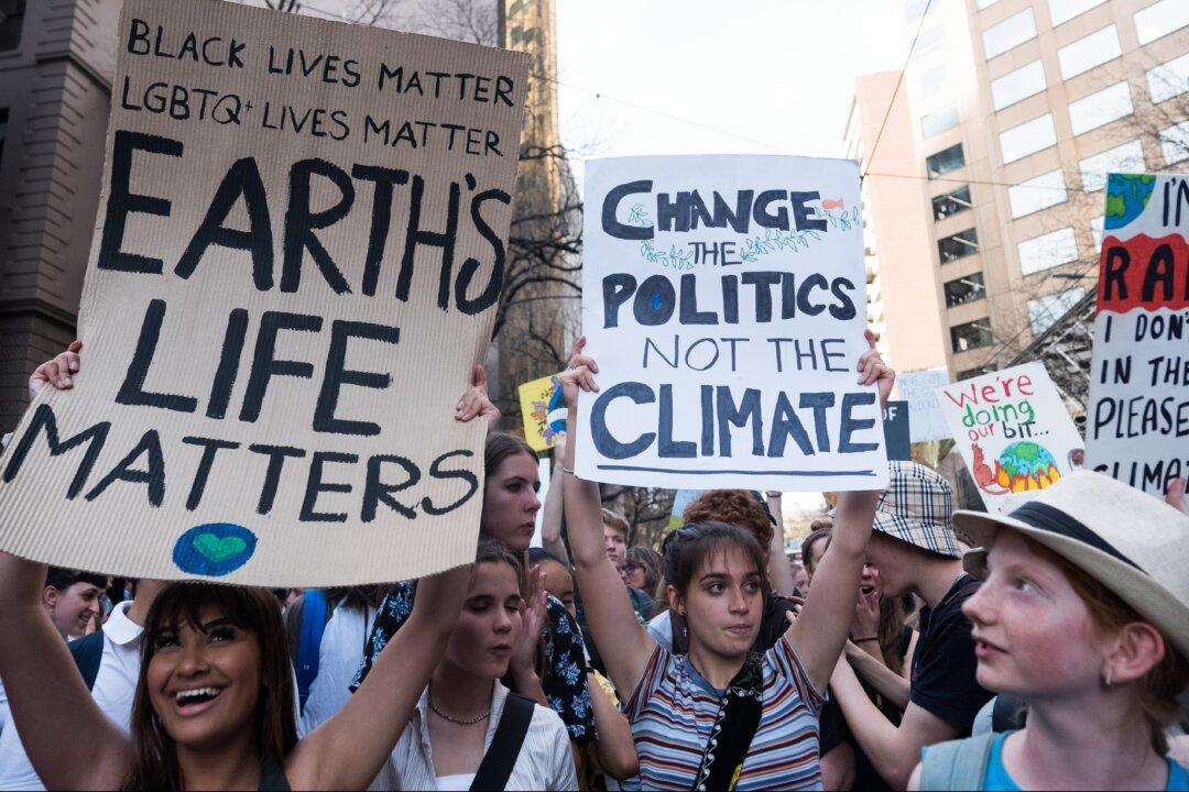 University Lecturer Offers Assessment Marks for Students Who Attend Climate Strike