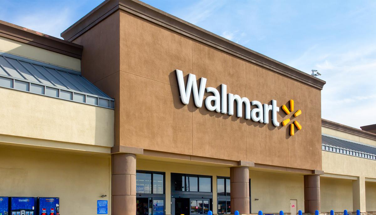 Walmart Shortens Its Hours Over Coronavirus