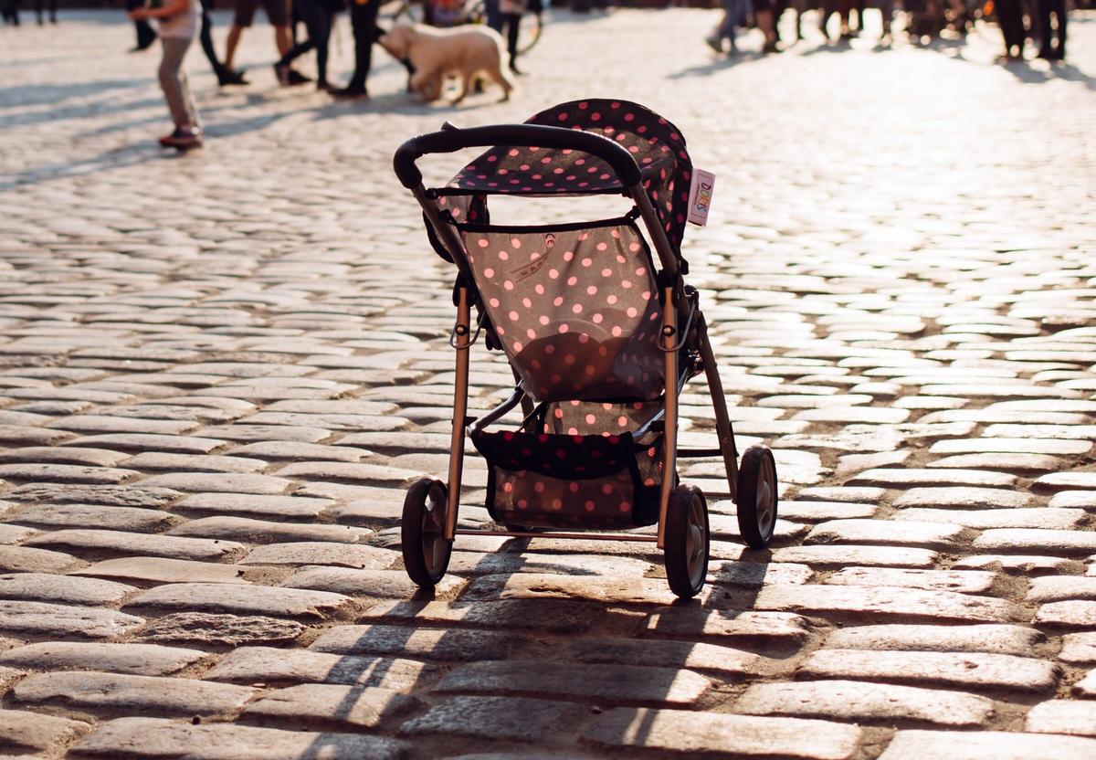 Woman Arrested With $6,000 Worth of Stolen Quarters in Baby Stroller: Police