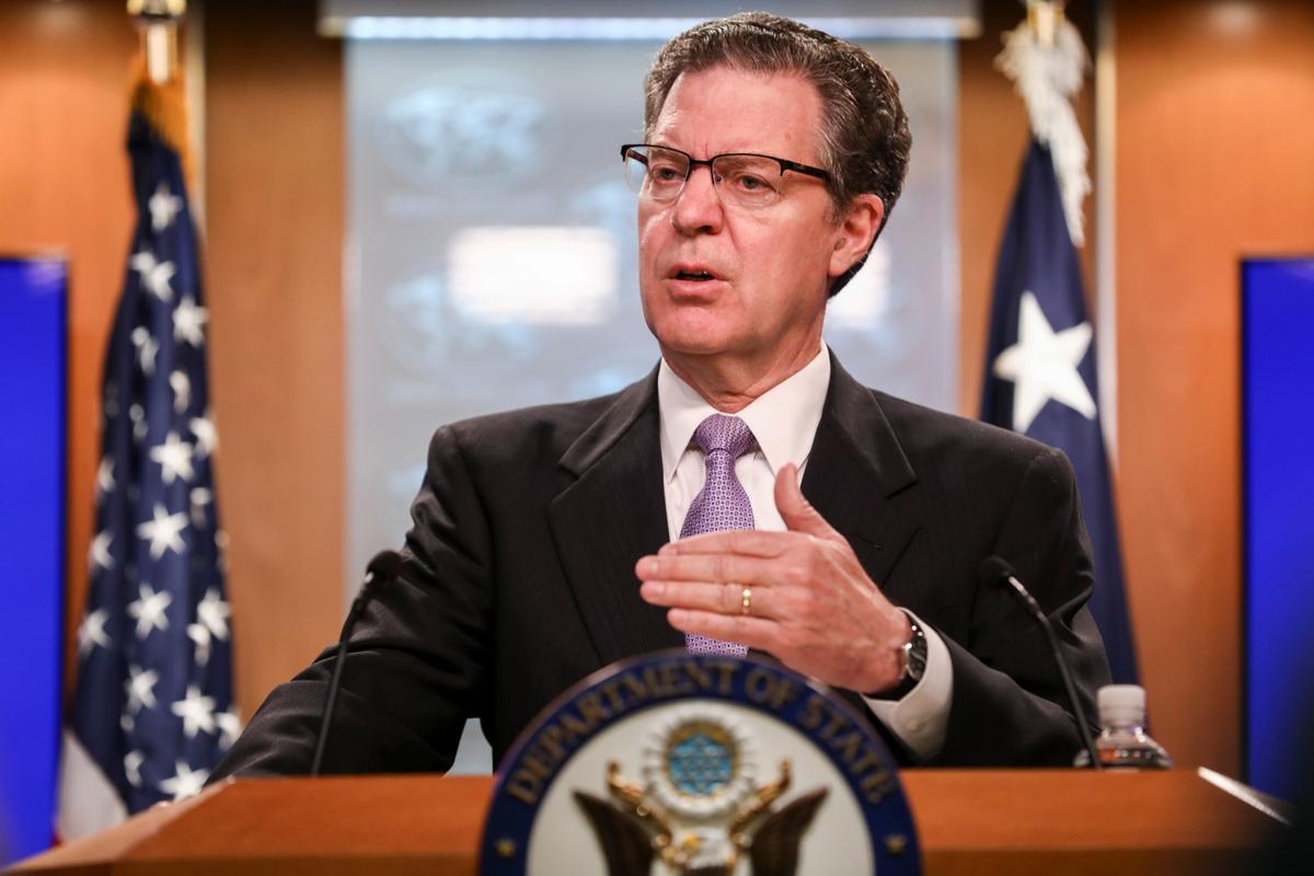 Chinese Regime Is ‘Leading the World in Persecution’ of Faith Groups: US Ambassador Sam Brownback
