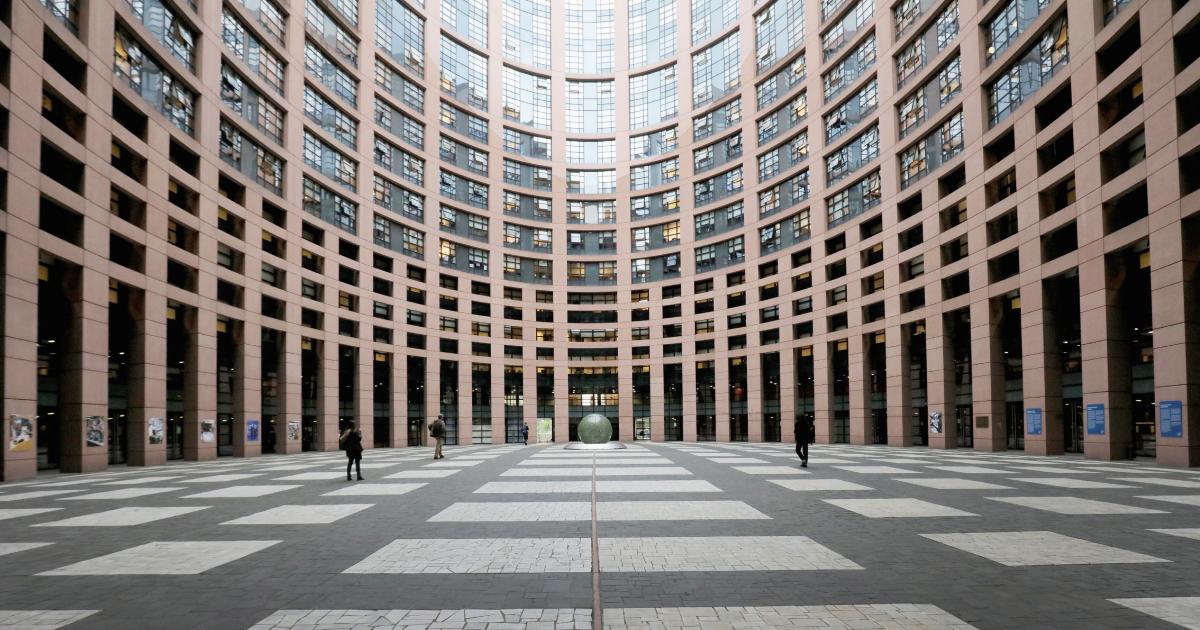 Starbucks Wins, Fiat Loses, Apple Kept Guessing in EU Rulings