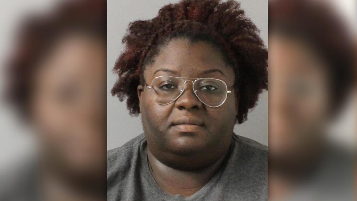 Tennessee Mom Helps Daughter Attack Another Child at Bus Stop